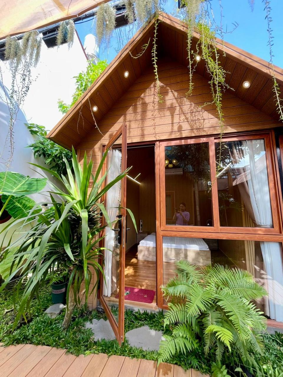 La Garden Homestay Long Xuyên Zewnętrze zdjęcie