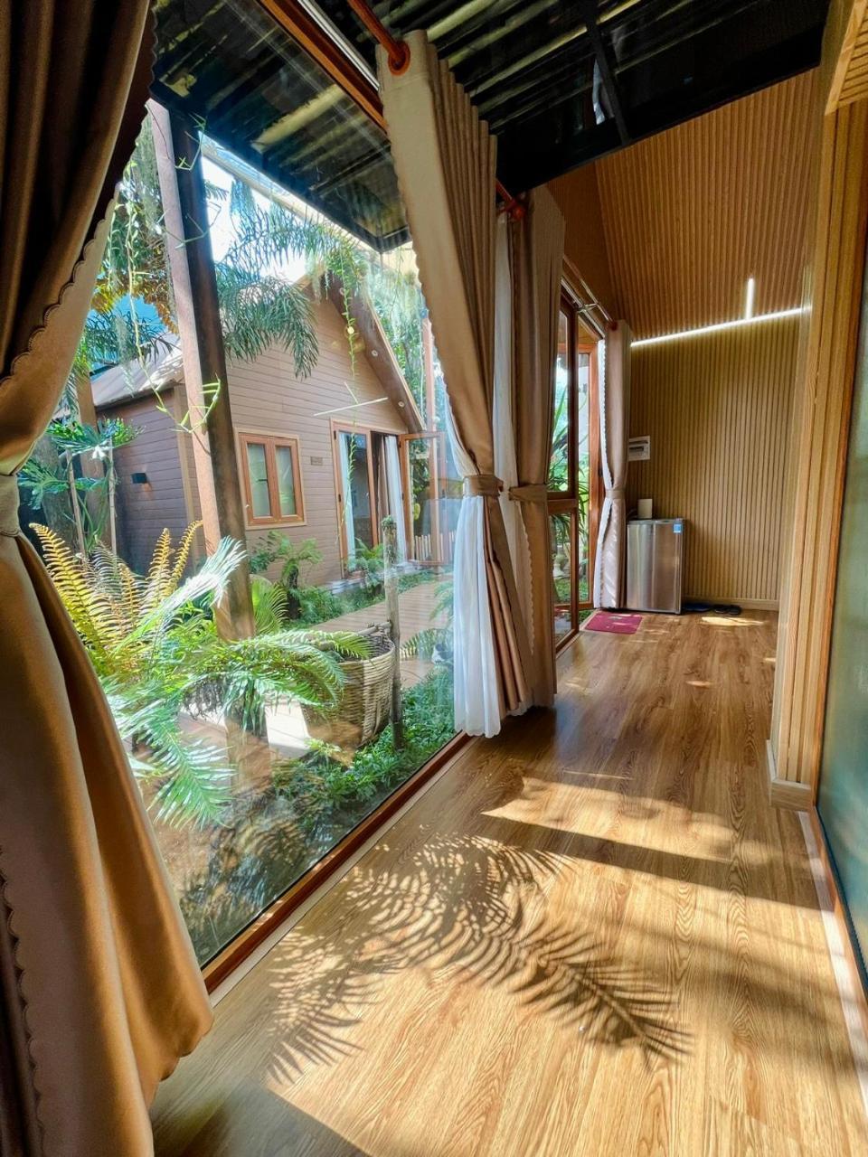 La Garden Homestay Long Xuyên Zewnętrze zdjęcie