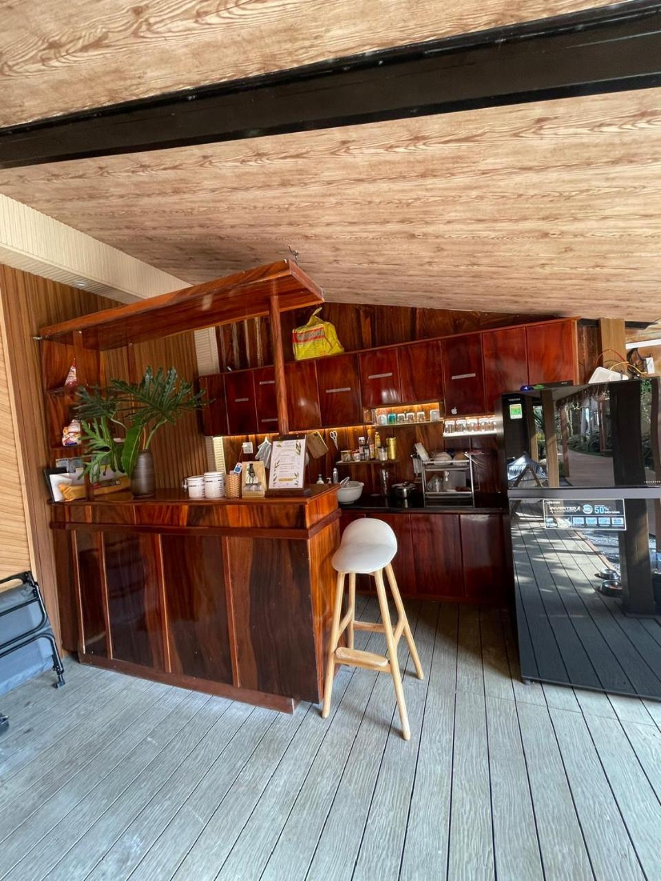 La Garden Homestay Long Xuyên Zewnętrze zdjęcie