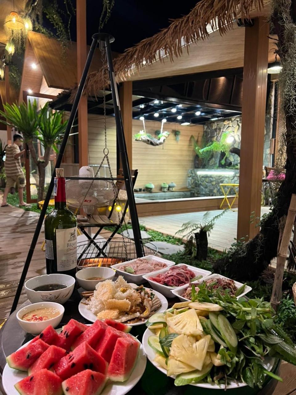 La Garden Homestay Long Xuyên Zewnętrze zdjęcie