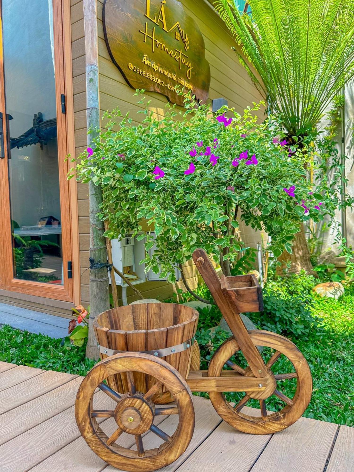 La Garden Homestay Long Xuyên Zewnętrze zdjęcie