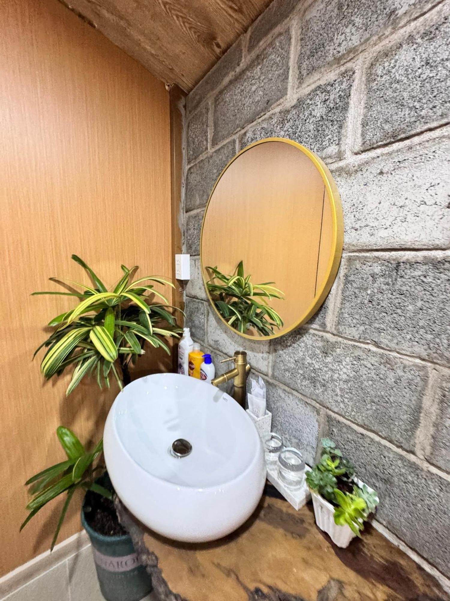 La Garden Homestay Long Xuyên Zewnętrze zdjęcie